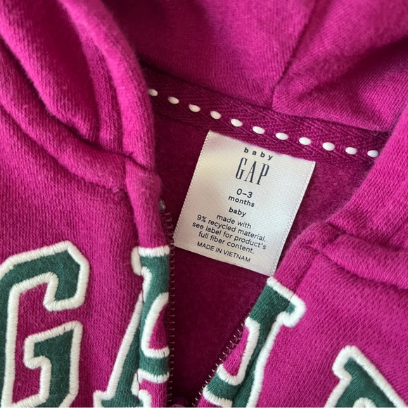 Baby Gap Purple Sweatsuit Size 0-3 months - Picture 6 of 9